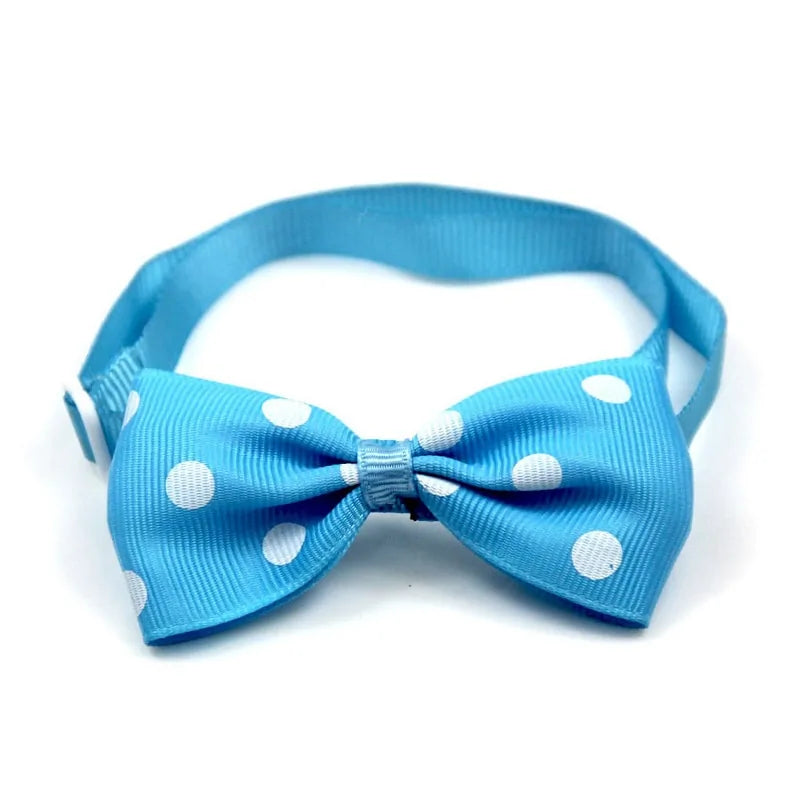 Festive Holiday Pet Bow Collar